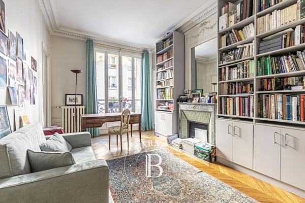 Paris 15ème, Appartement 3 Chambres -  154 m² à vendre