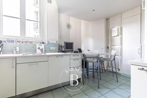 Paris 15ème, Appartement 3 Chambres -  154 m² à vendre