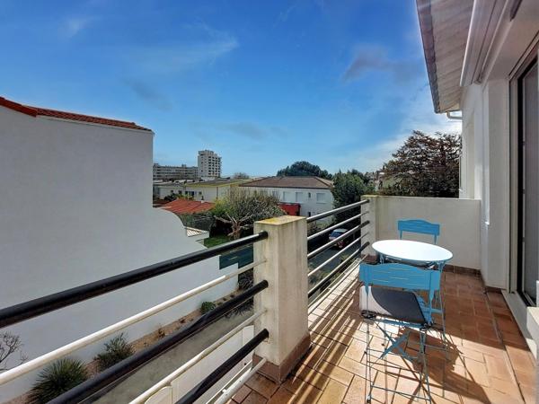 APPARTEMENT T1 bis - APERCU MER - TERRASSE ET PARKING - 29m2 - Royan (17200)