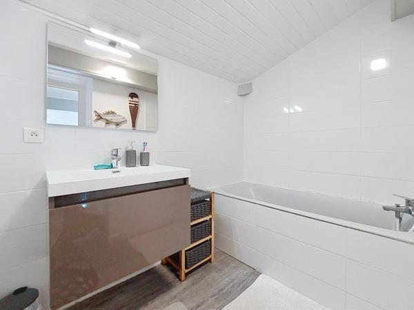 APPARTEMENT T1 bis - APERCU MER - TERRASSE ET PARKING - 29m2 - Royan (17200)