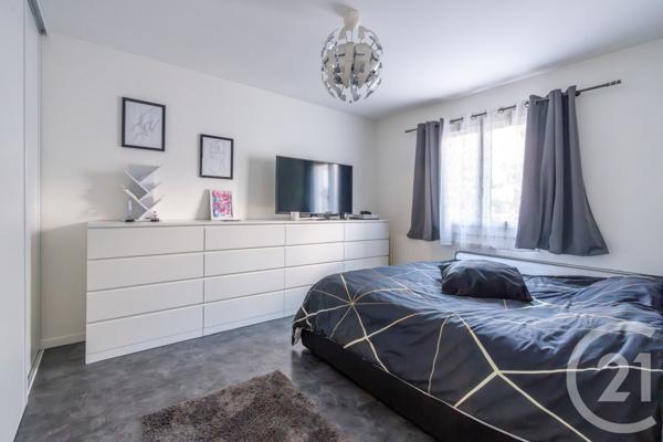 Appartement F4 à vendre  4 pièces - 81,02 m2 CHAMPIGNY SUR MARNE - 94