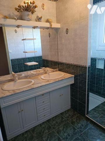 EN EXLUSIVITÉ CHEZ VOTRE NOTAIRE, Maison à vendre à NOYAL-PONTIVY (56920), Morbihan (56), situé...