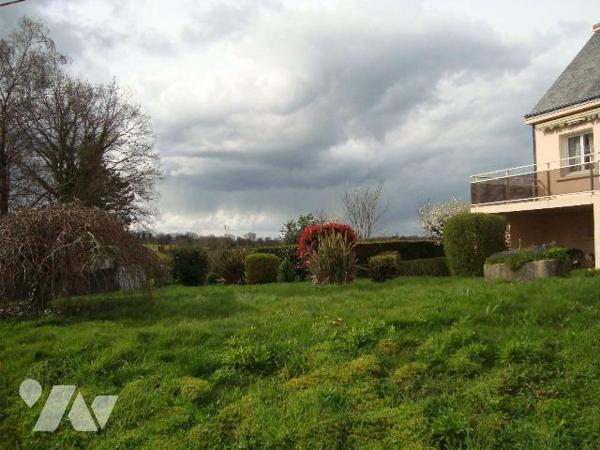 EN EXLUSIVITÉ CHEZ VOTRE NOTAIRE, Maison à vendre à NOYAL-PONTIVY (56920), Morbihan (56), situé...