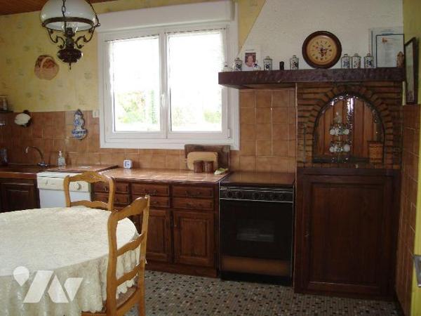 EN EXLUSIVITÉ CHEZ VOTRE NOTAIRE, Maison à vendre à NOYAL-PONTIVY (56920), Morbihan (56), situé...