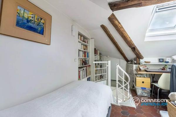 Duplex familial de caractère - lumière, vue dégagée et charme de l’ancien