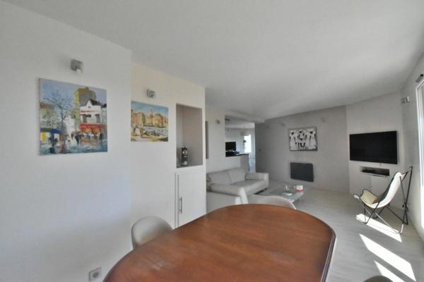 Dpt Essonne (91), à vendre VIRY CHATILLON appartement T4/5 avec box en sous-sol