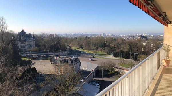 Rare à Reims, Apt 153 m², Vue Cathédrale + parking
