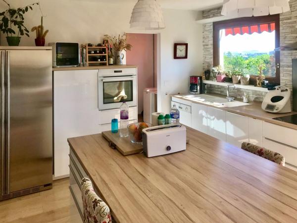 Rare à Reims, Apt 153 m², Vue Cathédrale + parking