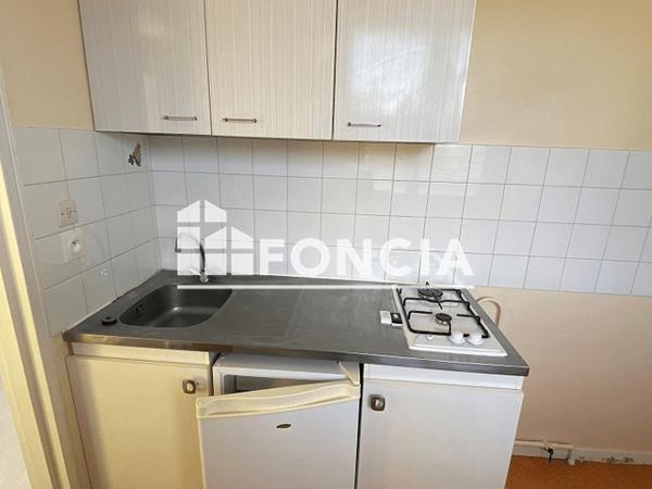 Location Studio 29.68 m² - 22 RUE JULES FERRY Limoges 87000