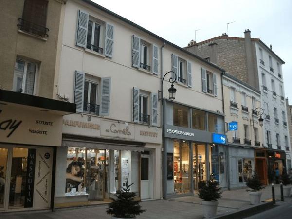 Location Appartement 2 pièces 41.4 m² - 134 RUE JEAN JAURES Puteaux 92800