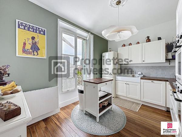 Appartement 2 chambres 2 SDB avec parking et cave