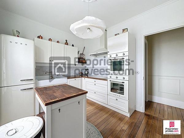 Appartement 2 chambres 2 SDB avec parking et cave