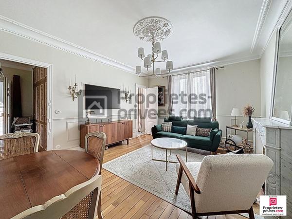 Appartement 2 chambres 2 SDB avec parking et cave