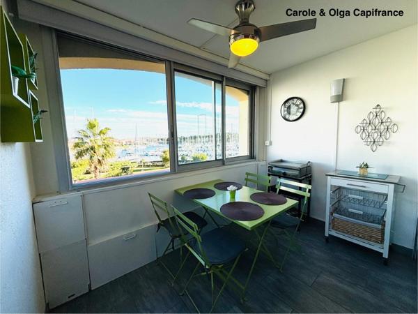 À VENDRE - Appartement avec parking au Cap d'Agde accès direct au Port.