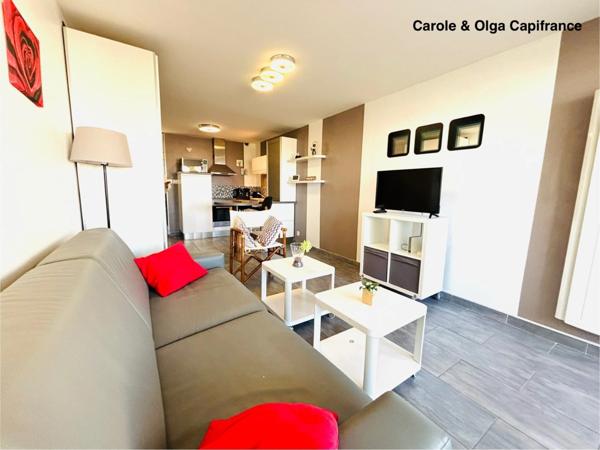 À VENDRE - Appartement avec parking au Cap d'Agde accès direct au Port.