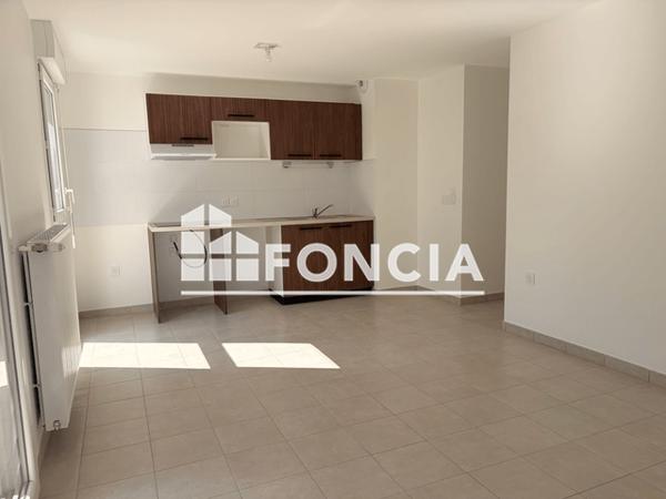 Location Appartement 3 pièces 54.79 m² - RUE GEORGES JEROME DURET Lormont 33310