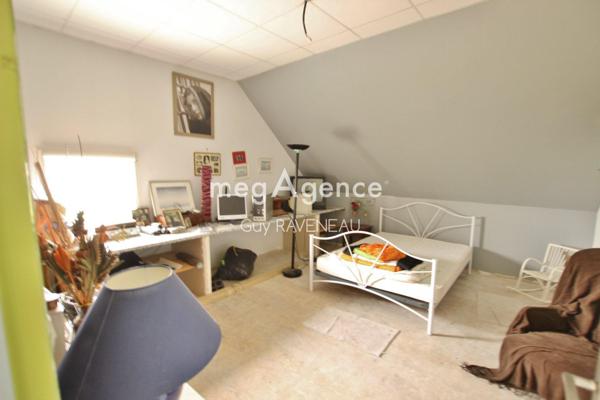 Maison à Longué-Jumelles, 49160 - 11 pièces 395m²