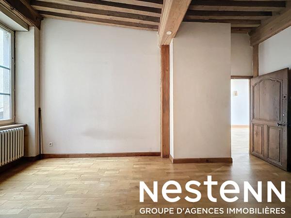 A vendre : Bel Appartement avec cachet - vue Saône - hyper centre Mâcon 71000