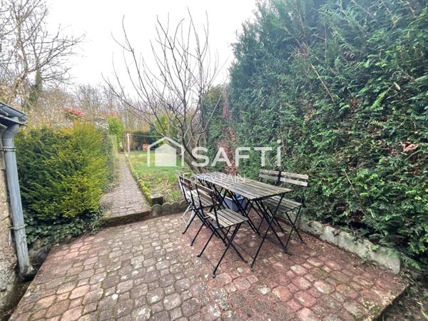 Maison ancienne de charme – Quartier verdoyant et recherché