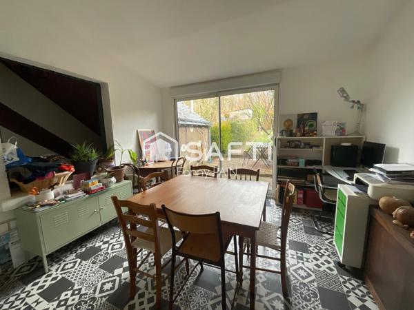 Maison ancienne de charme – Quartier verdoyant et recherché