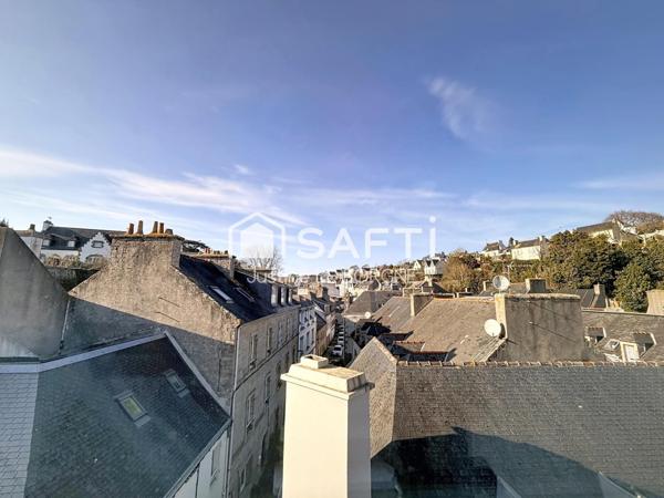 Appartement rénovée en plein centre d'Audierne