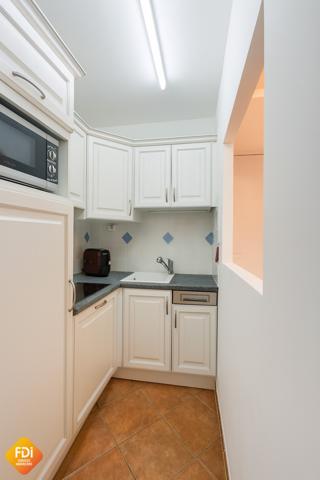 PORT CAMARGUE - PLAGE NORD - GRAND STUDIO CABINE REZ-DE-JARD