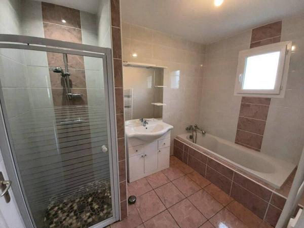 Maison 4 pièces                                        - 42110 Poncins Réf : 12900