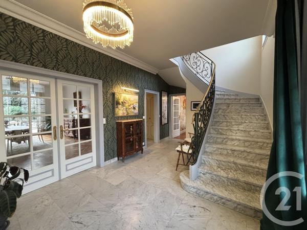 Maison à vendre  6 pièces - 235,35 m2 CHATEAUROUX - 36