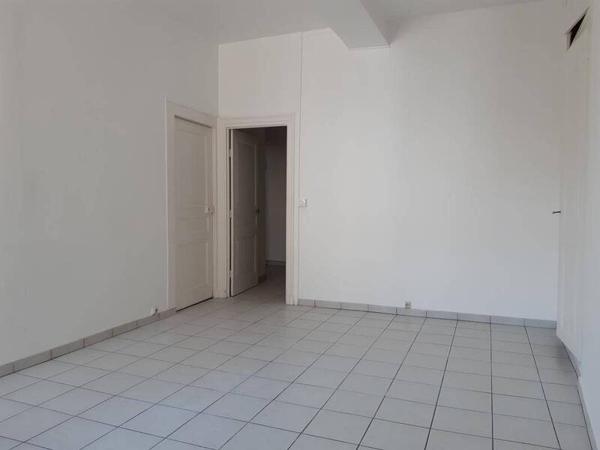 Appartement 3 pièces                                        - 69001 Lyon 1er Arrondissement Réf : 5232