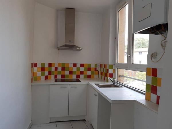 Appartement 3 pièces                                        - 69001 Lyon 1er Arrondissement Réf : 5232