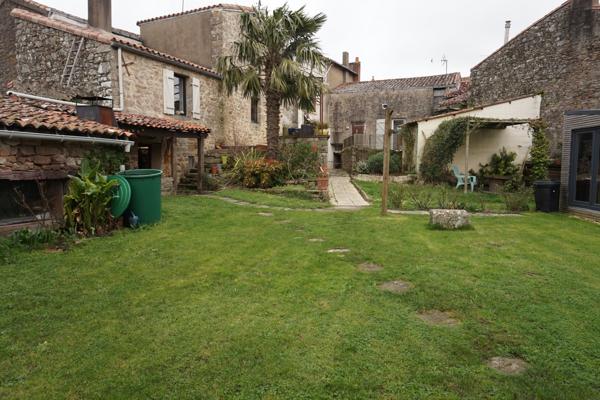 MAISON DE CHARME 3 CHAMBRES