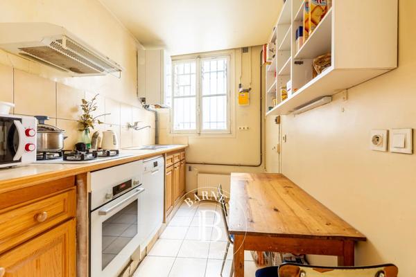 Paris 8ème, Appartement 2 Chambres -  103 m² à vendre