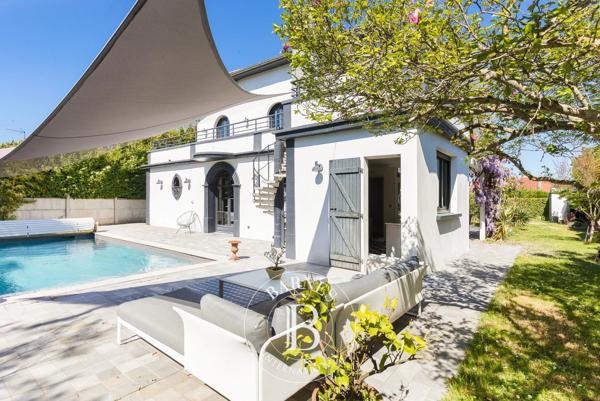 Toulouse, Maison 6 Chambres -  220 m² à vendre