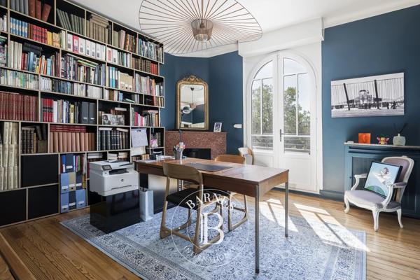 Toulouse, Maison 6 Chambres -  220 m² à vendre
