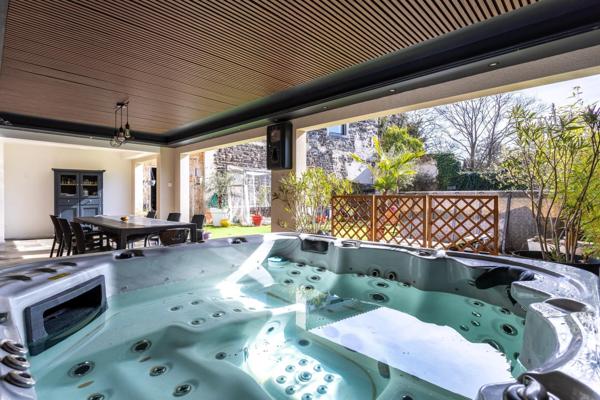 Propriété de caractère alliant authenticité et modernité