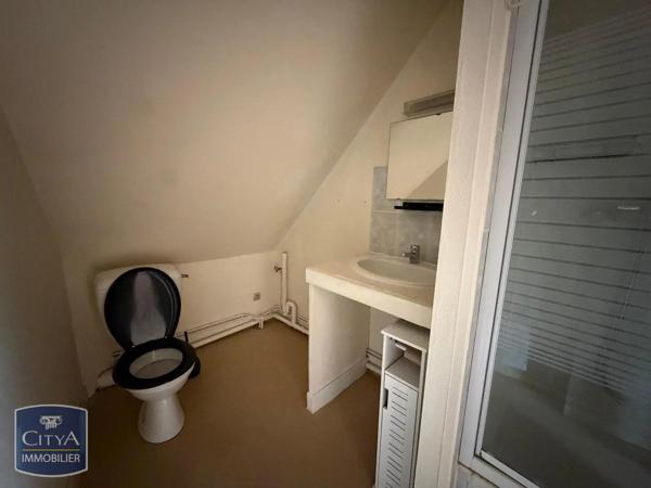 Appartement à louer 1 pièce 28.4m² Châteauroux (36000)