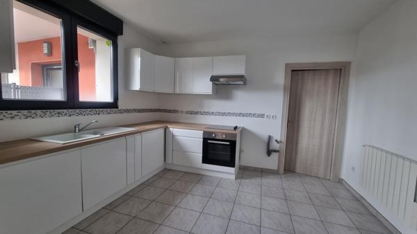 IMMEUBLE 327M² ROND POINT DES BRUYERES