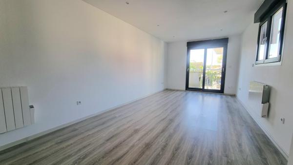 IMMEUBLE 327M² ROND POINT DES BRUYERES
