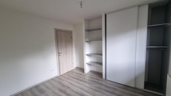 IMMEUBLE 327M² ROND POINT DES BRUYERES