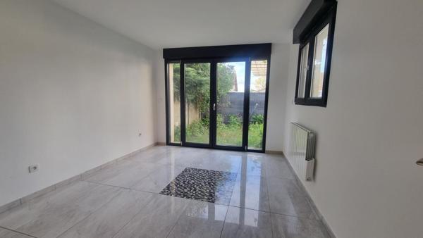 IMMEUBLE 327M² ROND POINT DES BRUYERES