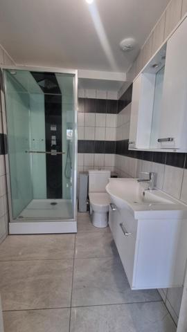 IMMEUBLE 327M² ROND POINT DES BRUYERES