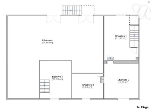 Ancien corps de feme mitoyen de 270m² de plancher et son terrain de 2190m²