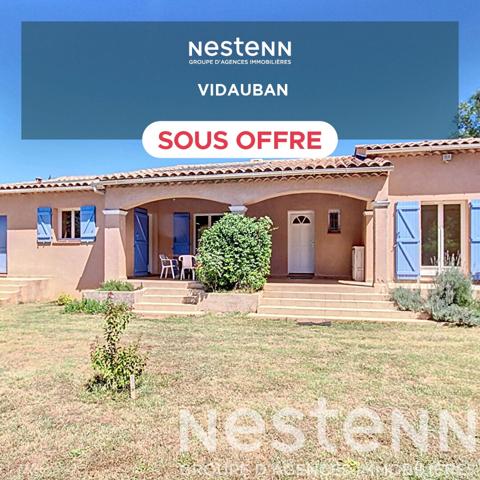 À VENDRE Maison de plain-pied à VIDAUBAN - Piscine - Double garage - Panneaux photovoltaïques