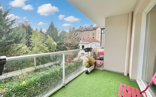 Appartement à vendre    4 pièces •  Nancy