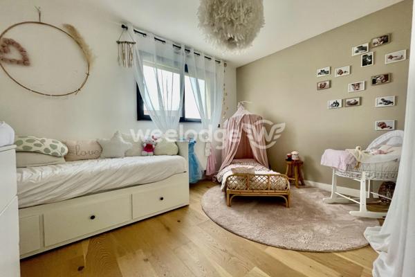 Maison à vendre 6 pièces de 142,15 m² à Jouy-le-Moutier