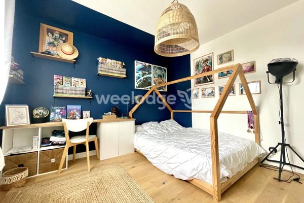 Maison à vendre 6 pièces de 142,15 m² à Jouy-le-Moutier