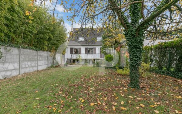 Maison à vendre    5 pièces •  Chennevières-sur-Marne