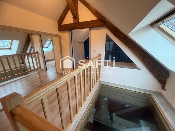 Magnifique maison en pierre rénové avec vue imprenable sur le lac