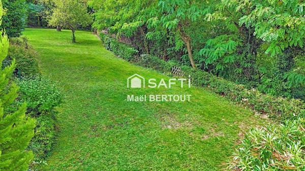 Maison lumineuse au calme, proche Chambéry