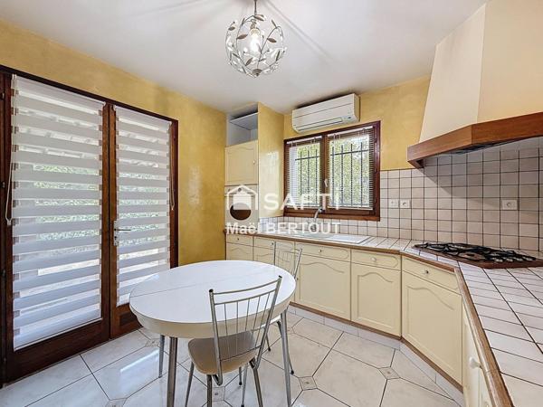 Maison lumineuse au calme, proche Chambéry